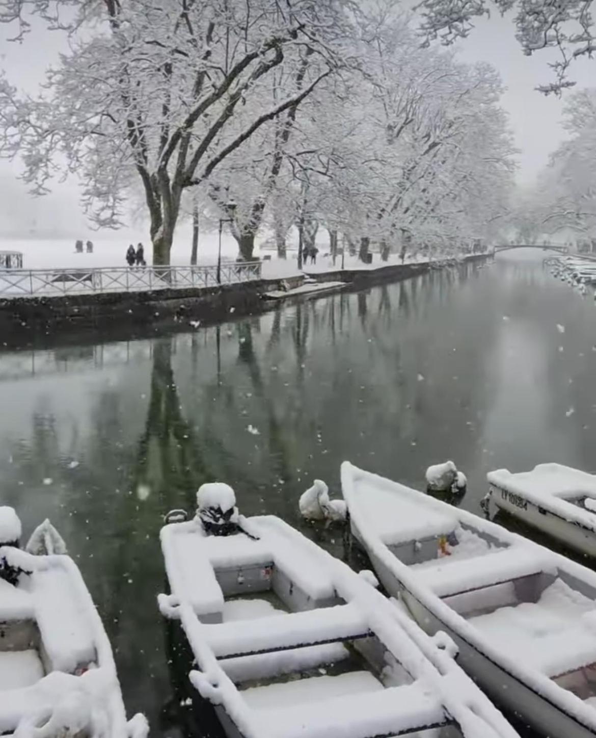 Annecy Sainte Claire Duplex Gare-Lac 4E Etage 4Ou6 Personnes Kültér fotó